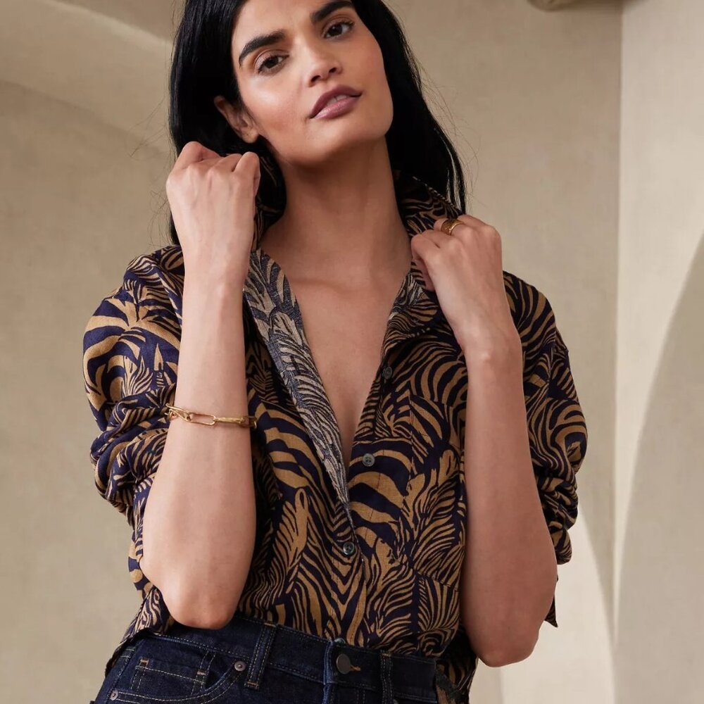 Banana Republic The Boxy Cropped Linen Shirt, Zebra Print, Size Large